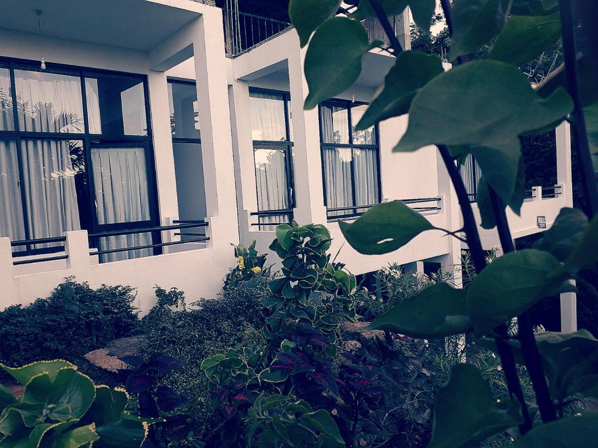 Hotel Monarch Ella Exterior foto